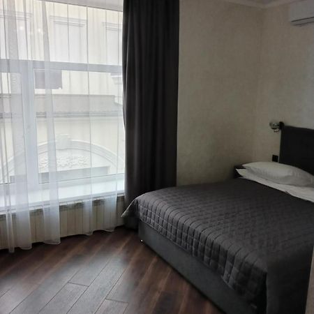 Safari-Club Hotel Vinnytsia Bagian luar foto