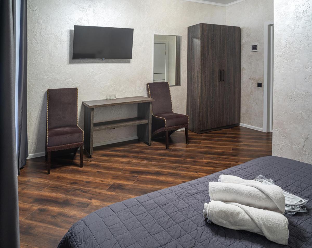Safari-Club Hotel Vinnytsia Bagian luar foto