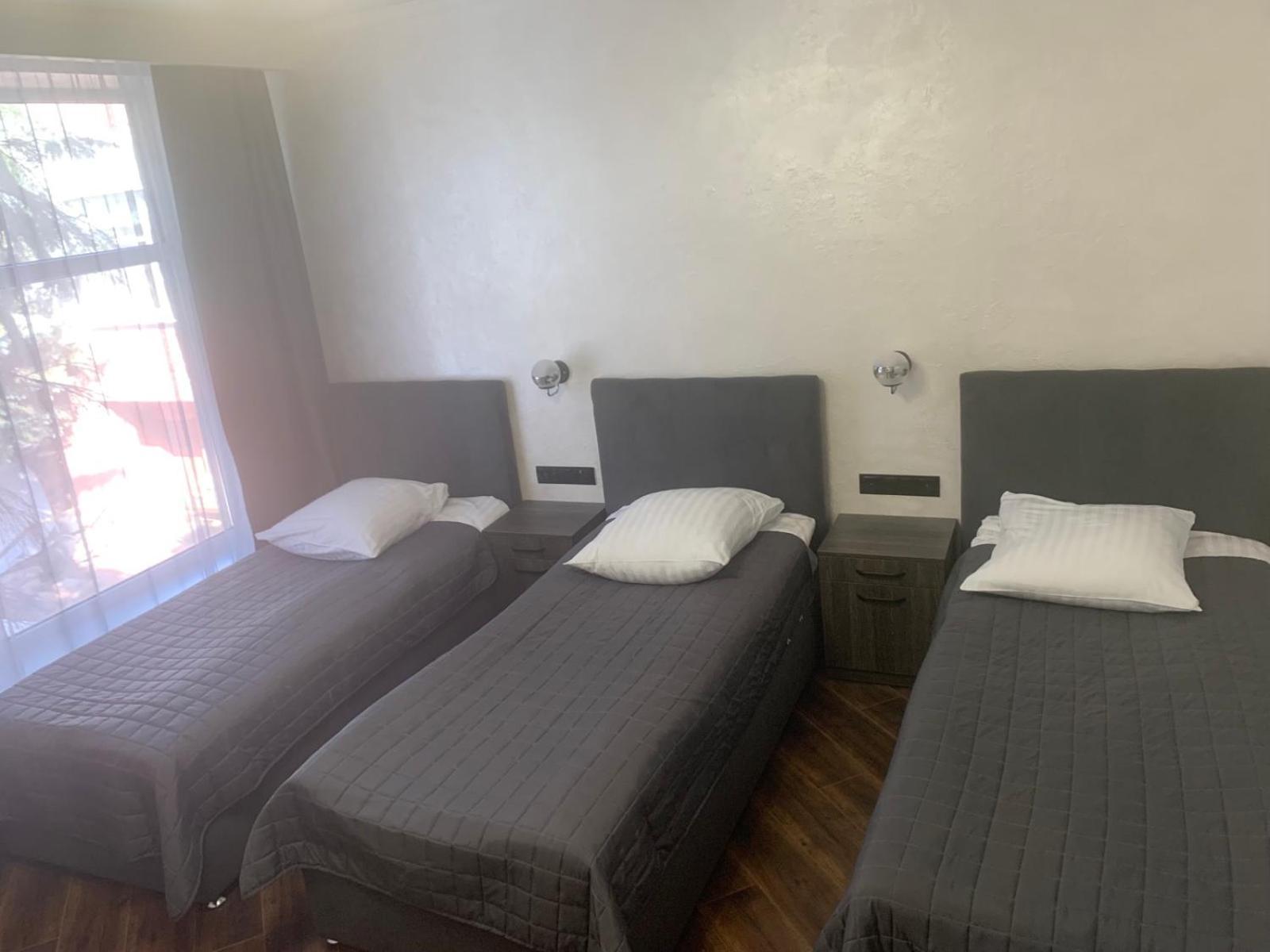 Safari-Club Hotel Vinnytsia Bagian luar foto